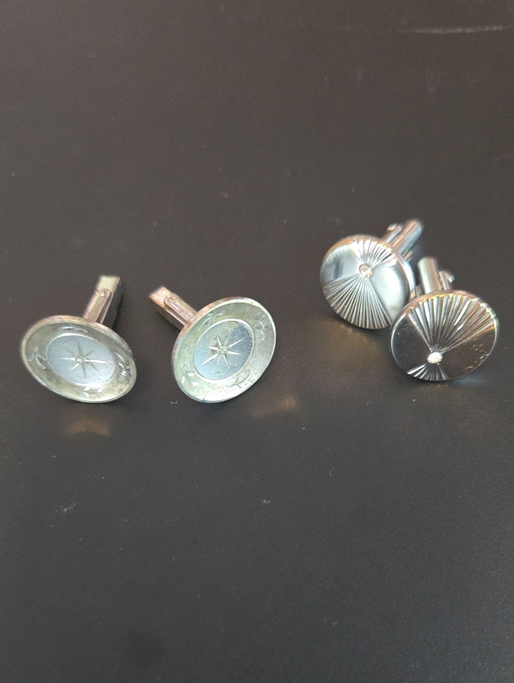 Silver Tons Men’s Cuff links Set 2 sets